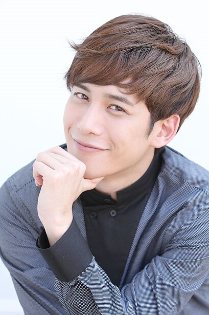 박기웅