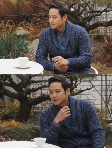 '하트투하트' 천정명의 미소 띈 촬영장 사진이 공개돼 기대감을 높인다. (레드라인엔터테인먼트)