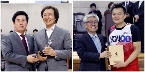 한스타 연예인 농구 최우수 감독에 선정된 예체능 최인선 감독이 정찬민 용인시장으로 부터 트로피를 받고 있다(왼쪽). 또 예체능 선수 박진영은 한스타미디어 허남진 회장으로 부터 미기상 트로피를 받았다.