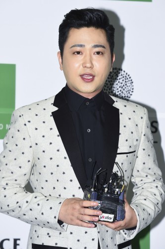 트로트 가수 박현빈이 5년 비밀 연애를 끝내고 8월 결혼한다.(뉴스1)