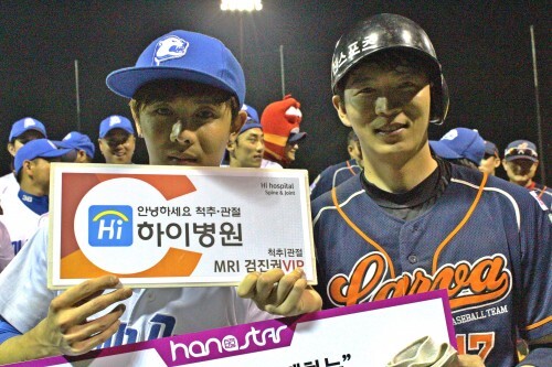 5-5 무승부 경기를 이끈 폴라베어스 성유빈과 라바 한상준이 이날 공동으로 MVP에 선정됐다. 성유빈은 5회 마지막 이닝을 무실점으로, 한상준은 1회 역전 3점홈런을 터뜨렸다. (최재식 인턴기자)
