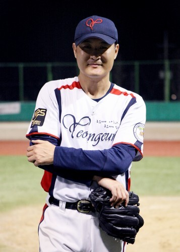 연금이 투수 엄재국. 2승 1패를 거둔 연금이의 2승을 모두 책임진 연금이의 에이스로 매 경기 선발로 출전해 대부분 완투를 하는 철완이다. (한스타DB)
