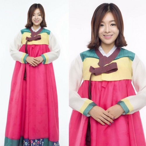 배우 여민정이 한가위를 앞두고 25일 자신의 SNS에 