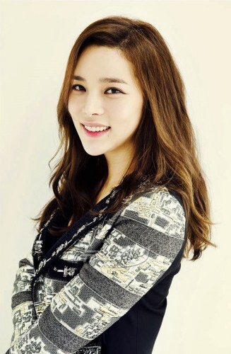 배우 박시연이 두 딸의 엄마가 됐다. (News1star/ 가족액터스)