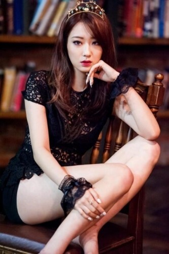 걸그룹 나인뮤지스 경리가 '잠은 안오고 배는 고프고' 발매 기념 특급 선물을 공개했다. ( News1star / 나인뮤지스 공식 트위터)