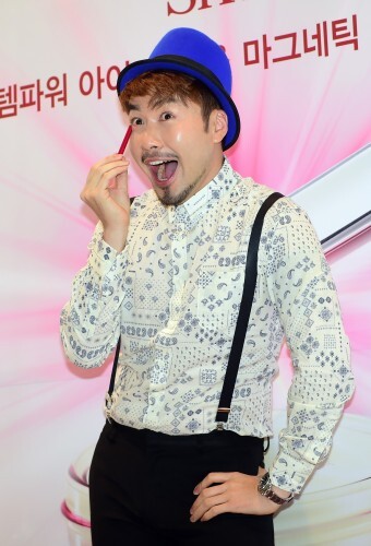 노홍철이 tvN 예능 '노홍철 길바닥 SHOW와 '내 방의 품격'으로 복귀한다. /(News1star) 