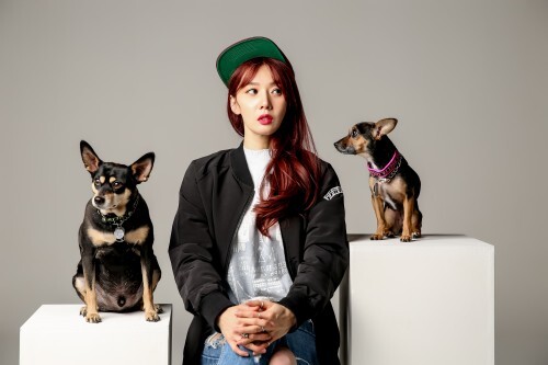 기부와 봉사에 헌신하는 길건과 그녀가 키우는 아이들. (길건 제공)